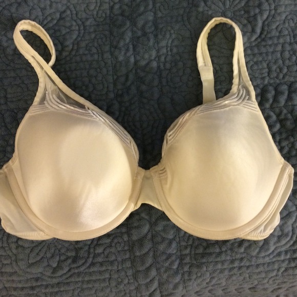 Wacoal soft underwire bra size 36d