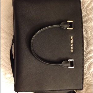 Michael Kors Selma Large Saffiano Leather  - Black