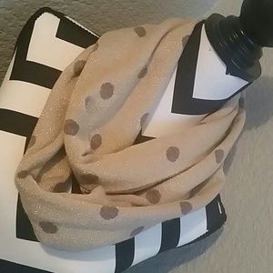 New York And Company, Reversable Infiniti Scarf