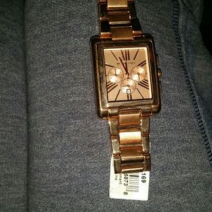 Michael kors rose gold watch