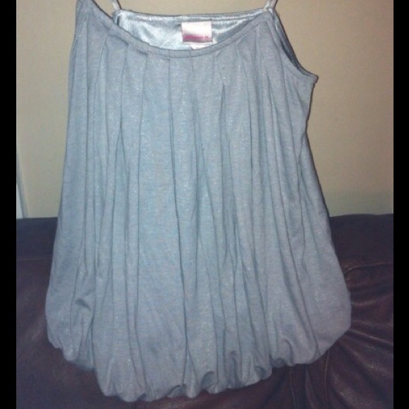 Cute top with sparkle♥🐇Easter sale 🐇♥