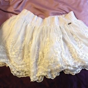Hollister skirt