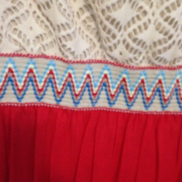 Red and White Atzec Dress - Picture 2 of 2