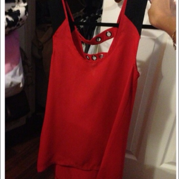 High low red top