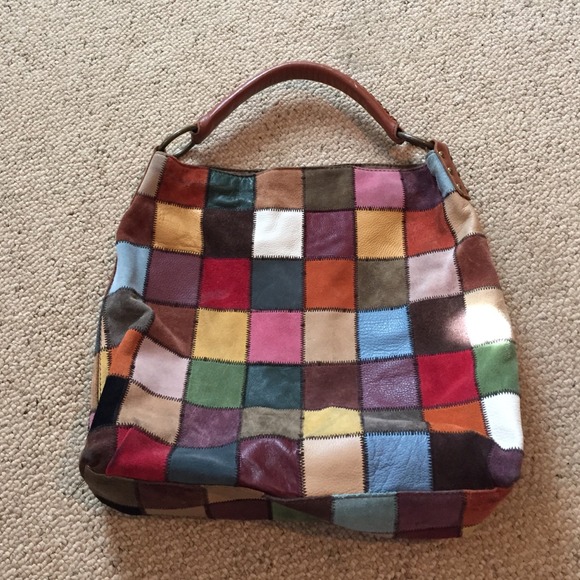 Adorable lucky brand bag!