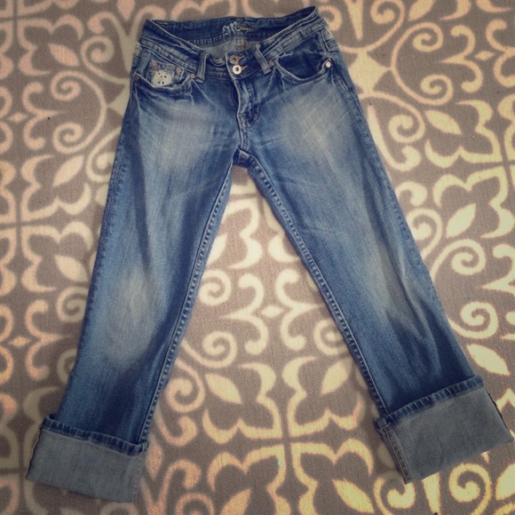Miss Me Size 25 Capri Jeans