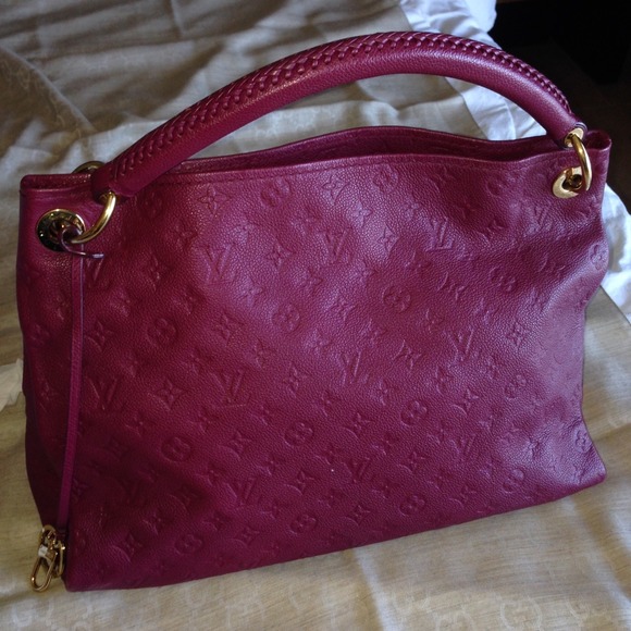 Louis Vuitton Artsy mm - Picture 1 of 4