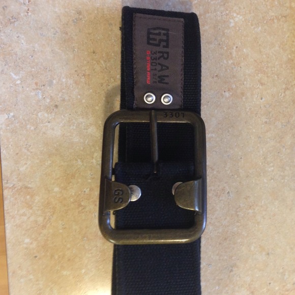 G star raw navy blue belt. Size 30