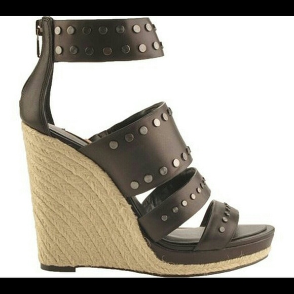 BCBGMazazria 7.5M shoes - Picture 1 of 4