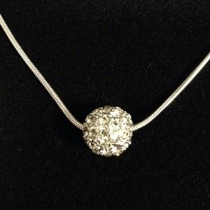 Silver tone sparkle ball pendant necklace - NWOT