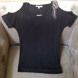 Cutout shoulder top with embellishment