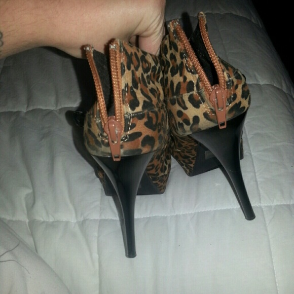 Booties - Picture 3 of 3