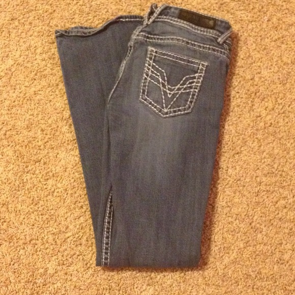 Boot cut jeans