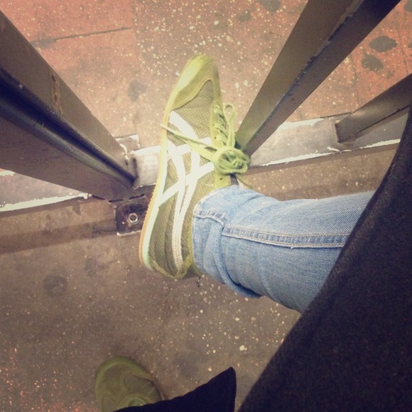 Used Hunter Green Sneaker