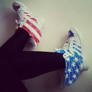 Jeremy Scott Wings 2.5 Sneakers Size 4.5