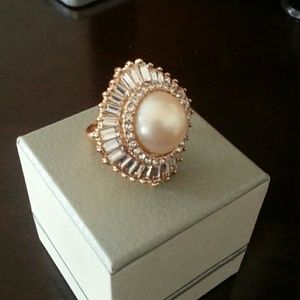 Large Pearl Costume Ring