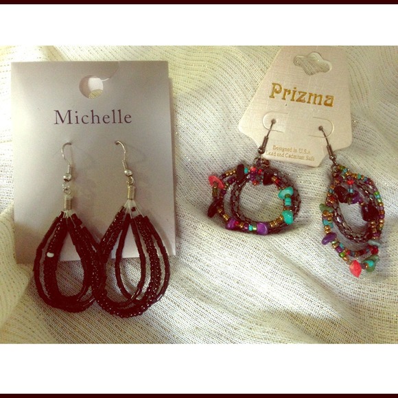 2 pairs of beaded earrings