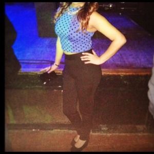 Polka Dot TurtleNeck Crop Top 💙