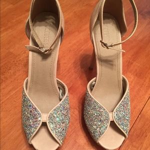 Forever 21 Glitter Open Toe Pump