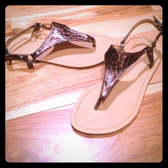 Giraffe print sandals 6