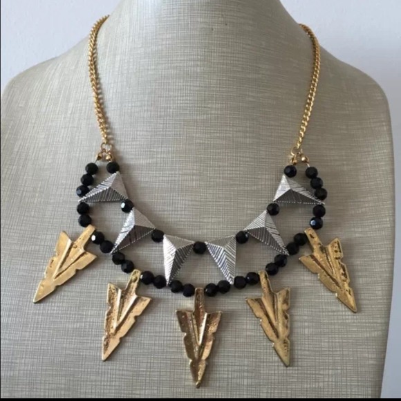 Triangles Arrow Beads Gold Tone Chain Necklace - Picture 2 of 4