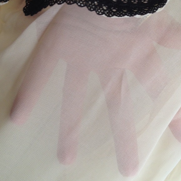 NWT Sheer ivory blouse - Picture 2 of 3
