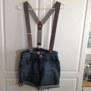 Shorts with suspenders