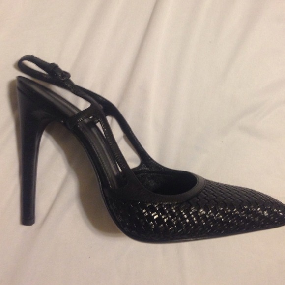 SOLD Bottega Veneta black leather heels