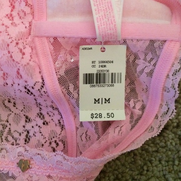 SOLD***NWT Vs Pink Bandeau M 🌸 - Picture 3 of 3