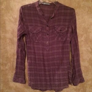 Long sleeve plaid button up
