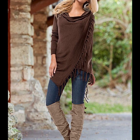 Sweaters - Chocolate brown fringe sweater
