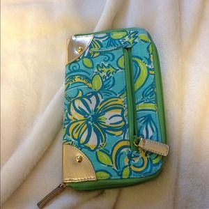 Lilly Pulitzer Bags - Lilly Pulitzer Tri Delta Wallet Lilly Pulitzer Bags - Lilly Pulitzer Tri Delta Wallet