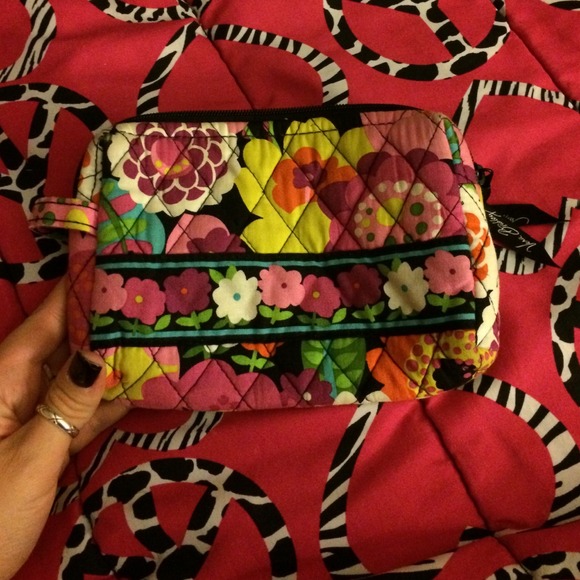 Vera Bradley makeup bag in Va Va Bloom