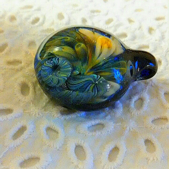 ๐ธ5/231 HP๐ผ Handmade glass pendant - Picture 2 of 4