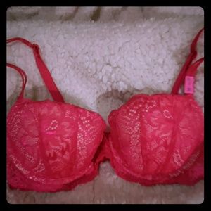 NWT Hot Pink PINK Bra Size 32A