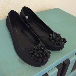 Antonio Melani memory foam flats