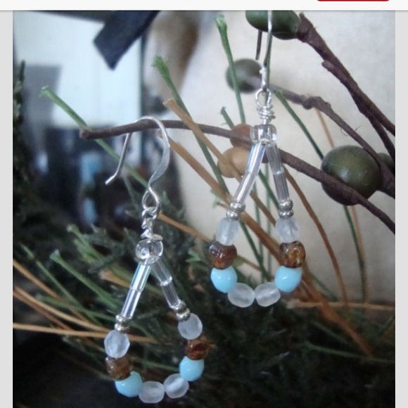 Earrings - Picture 1 of 1