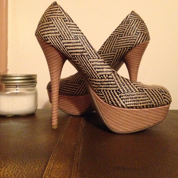 Bamboo shoes, 5" heel.