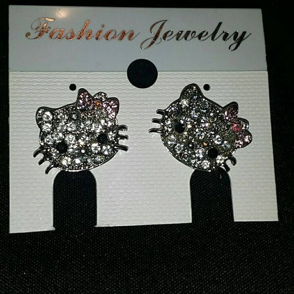 Hello Kitty Bundle ! - Picture 2 of 4