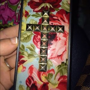 Wildflower iPhone 5 cover -Excellent condition