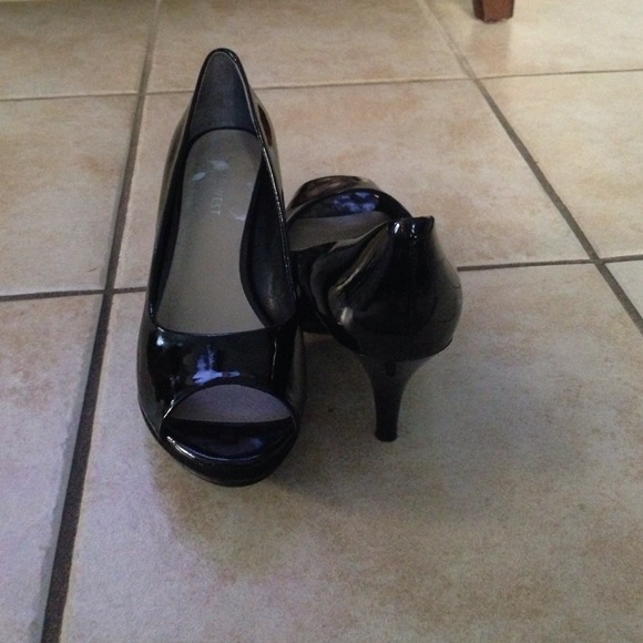 Classy black heels