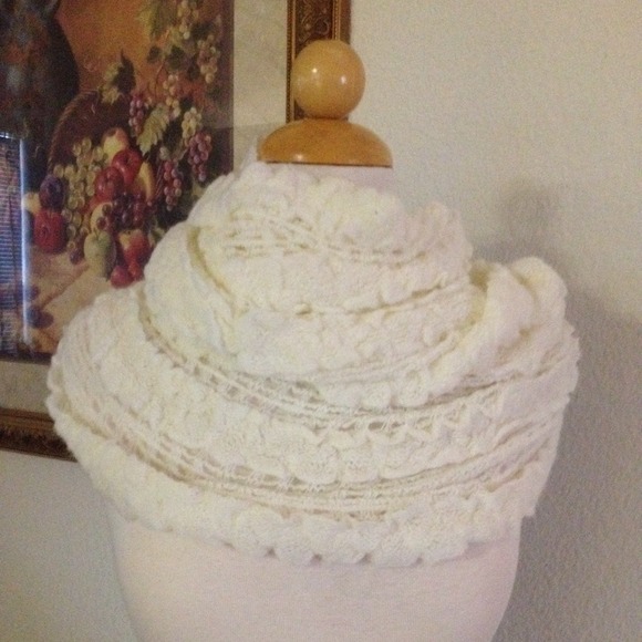 Sold locally... Lovely Pearl Colo Infinity Scarf