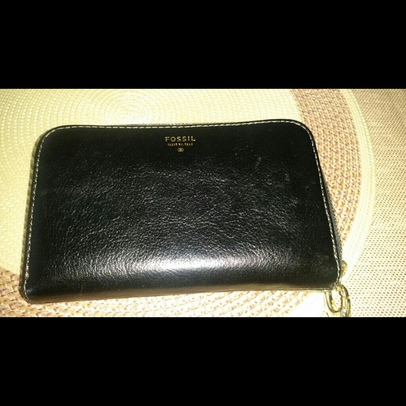 Fossil Sydney Zip Phone Wallet