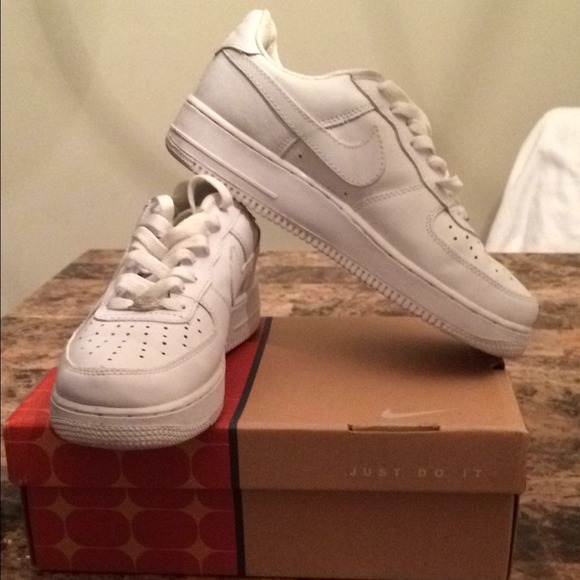 White Air Nike sneaker Men's(7)
