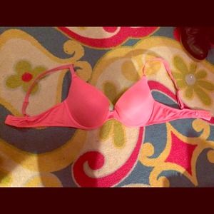 VS PINK wear everywhere push-up bra size 36C
