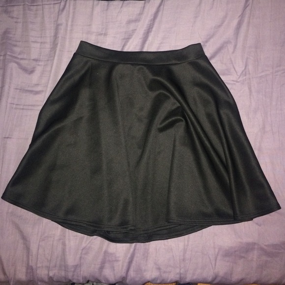 Black Skater Skirt