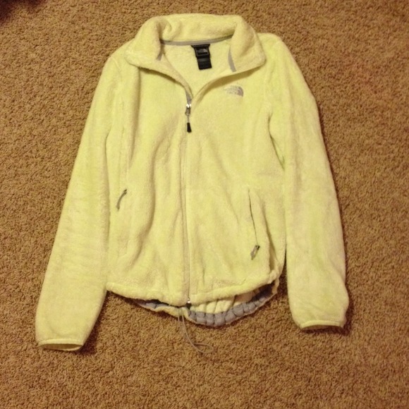North face zip up! 💛