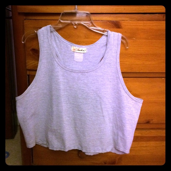Crop top