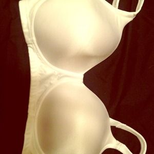 Comfortable white Bra🎀