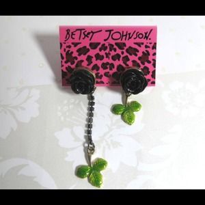 BJ Rhinestone Black Rose Earrings